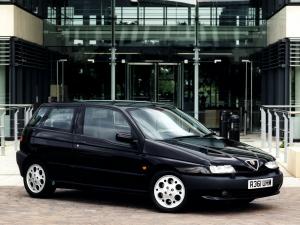 Alfa Romeo 145 Cloverleaf 1996 года